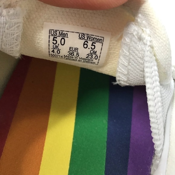 VANS Classic Slip On Rainbow Foxing Skate Shoe. - Picture 9 of 10